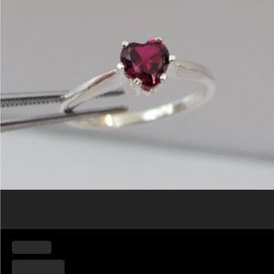 Ruby heart ring